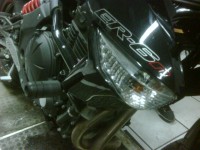 SLIDER WR PARA KAWASAKI ER-6N MODELO EM CARBONO